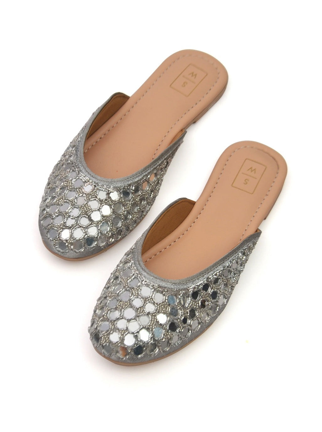 Noor Silver Jutti