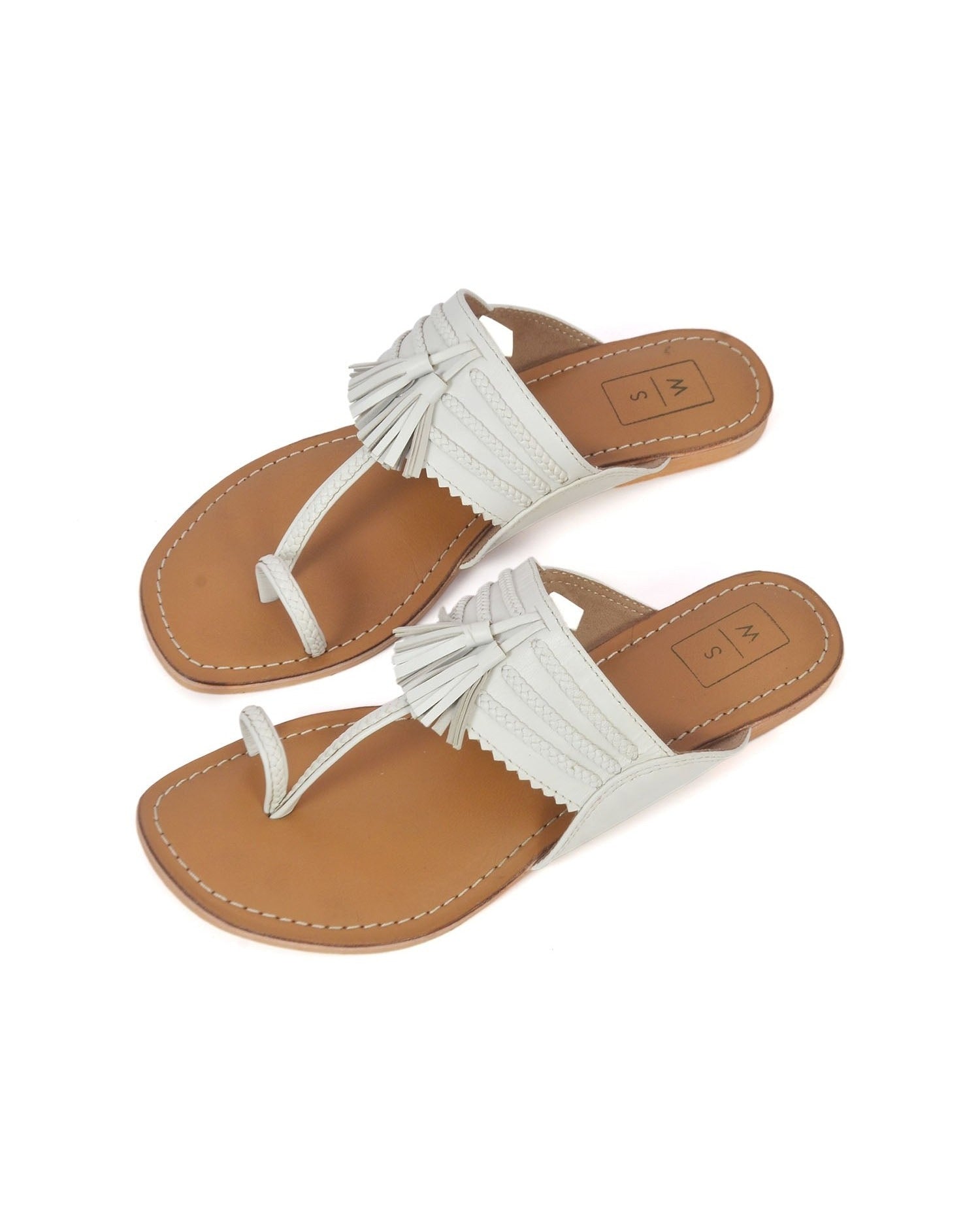 Bella White Kolhapuri