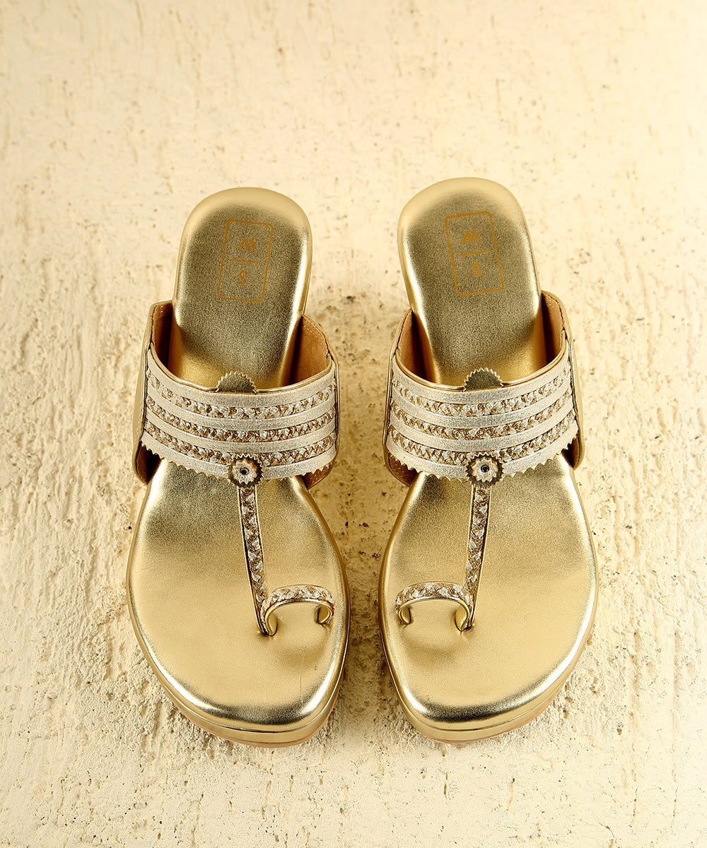 Aishwarya Gold & Silver Wedges