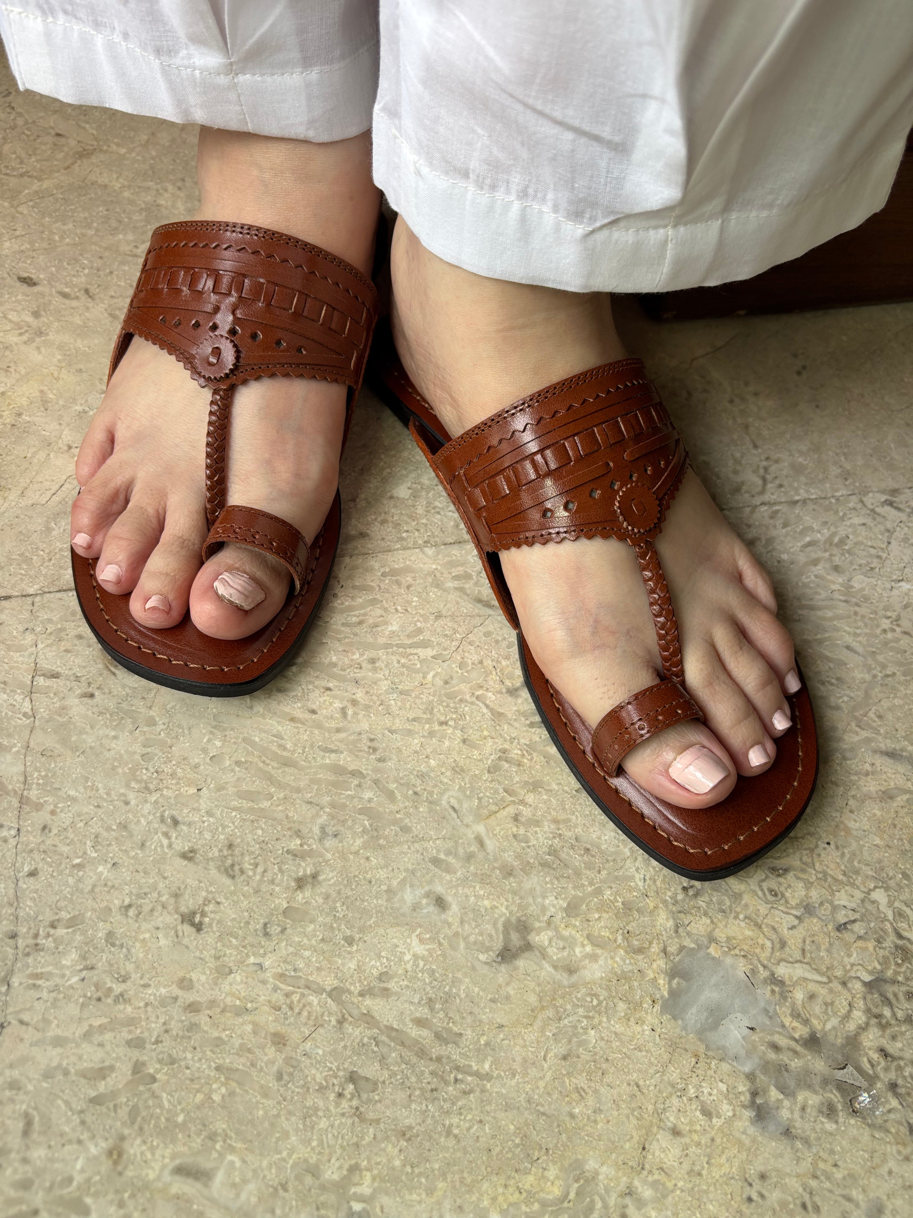 Luna Terracotta Leather Kolhapuri
