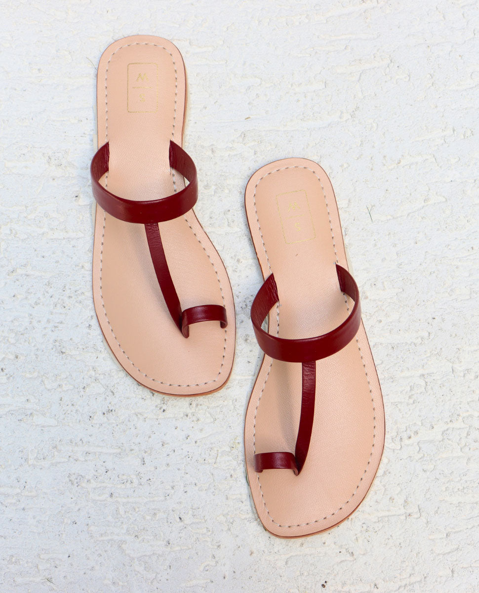 Buy Clouter Hub Maroon Flat Sandals for Women Online at Best Prices in  India - JioMart.