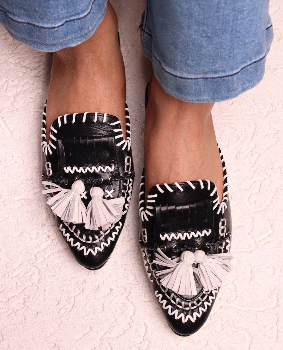 Sanvi Black Mules